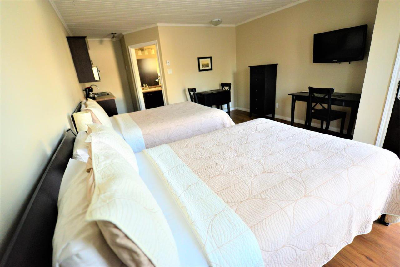 Motel L'Abri Carleton-sur-Mer Екстериор снимка