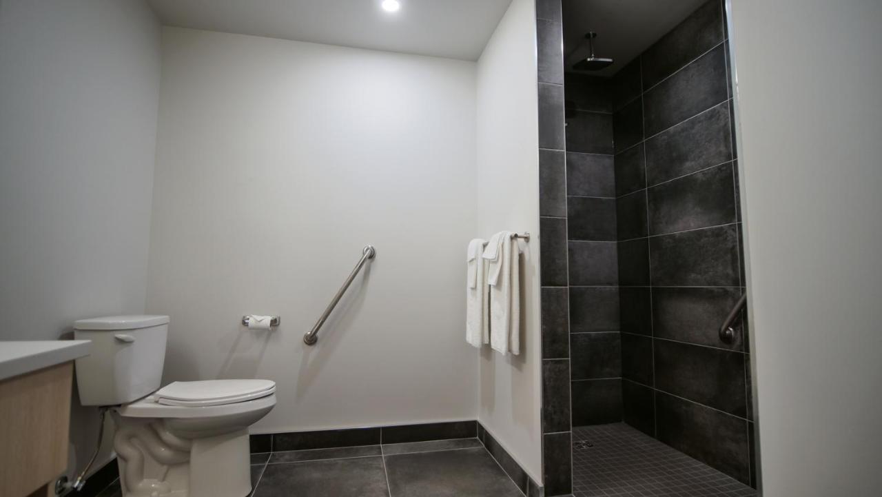 Motel L'Abri Carleton-sur-Mer Екстериор снимка