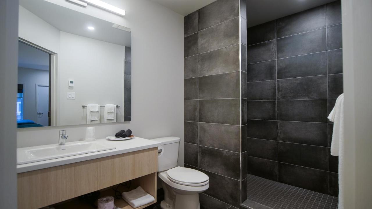 Motel L'Abri Carleton-sur-Mer Екстериор снимка